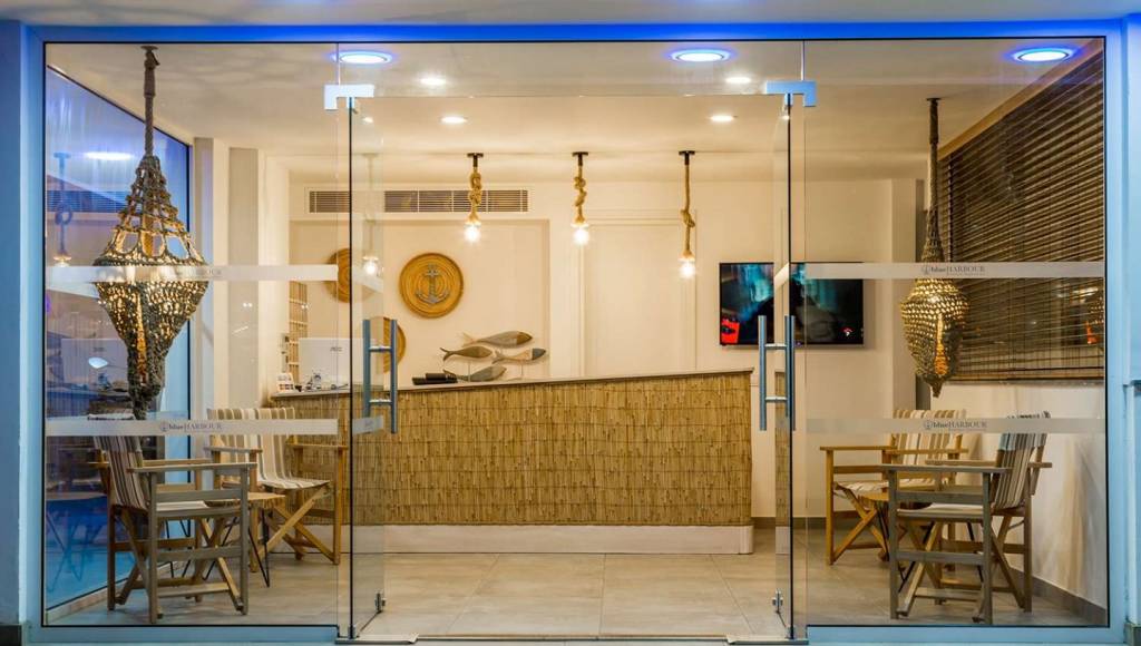 BLUE HARBOUR BOUTIQUE 3★