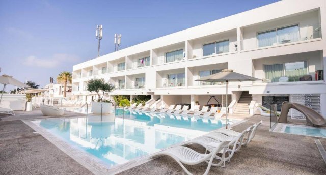 LIQUID HOTEL APARTMENTS 3★