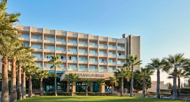 GRECIAN PARK HOTEL 5★