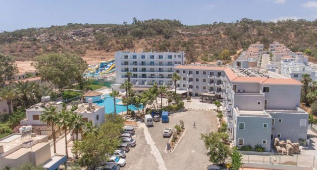 NARCISSOS WATERPARK RESORT 3★