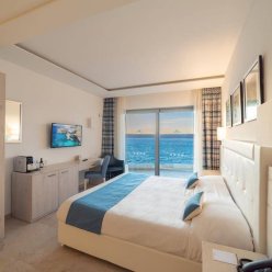 RAMLA BAY RESORT 4★