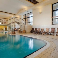 MARINA HOTEL AT THE CORINTHIA BEACH RESORT 4★