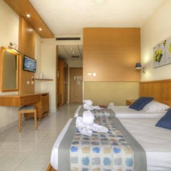  BELLA VISTA HOTEL 4★