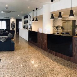 PLAZA REGENCY HOTEL 3★