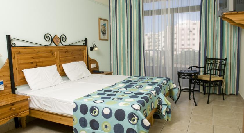 SUNFLOWER HOTEL 3★