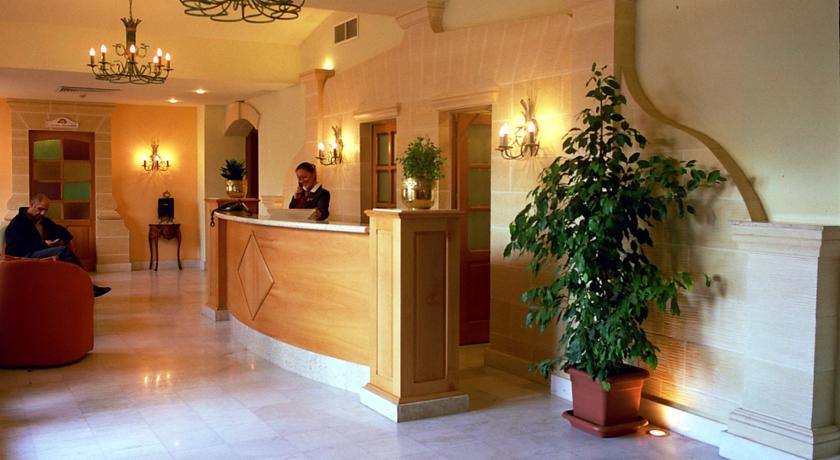 SUNFLOWER HOTEL 3★