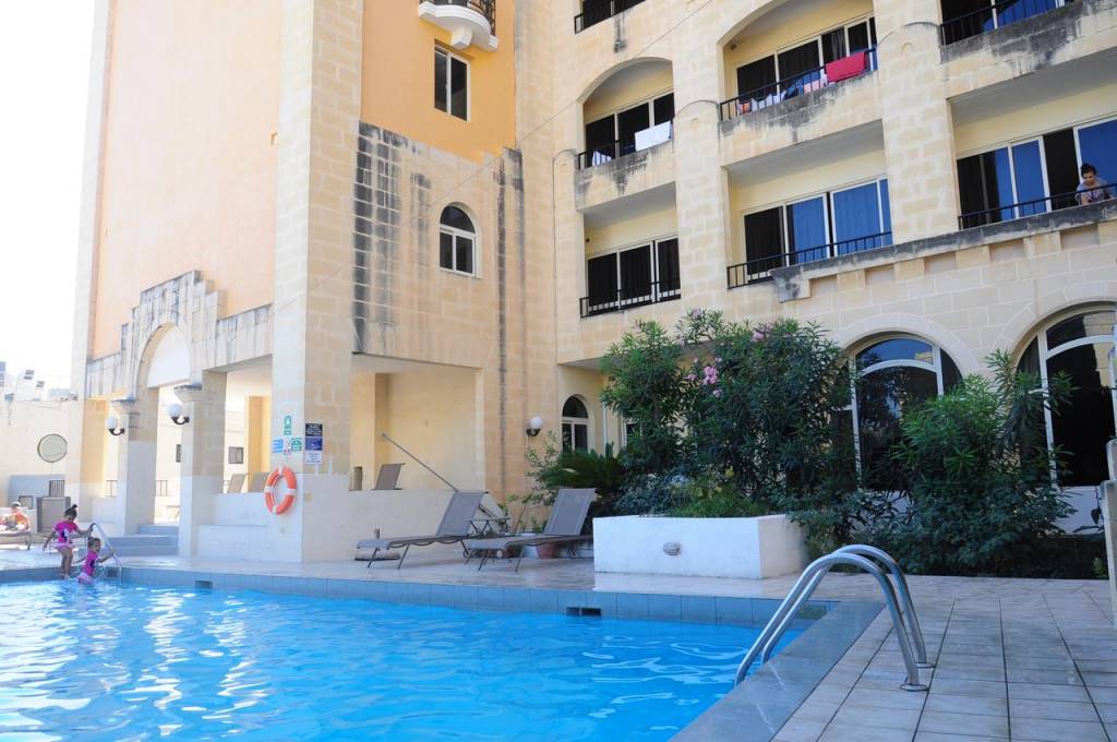 IL-PLAZZIN HOTEL 4★