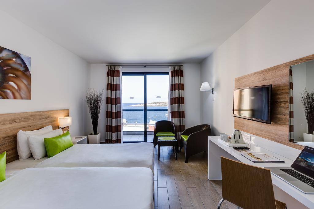 SEASHELLS RESORT AT SUNCREST 4★