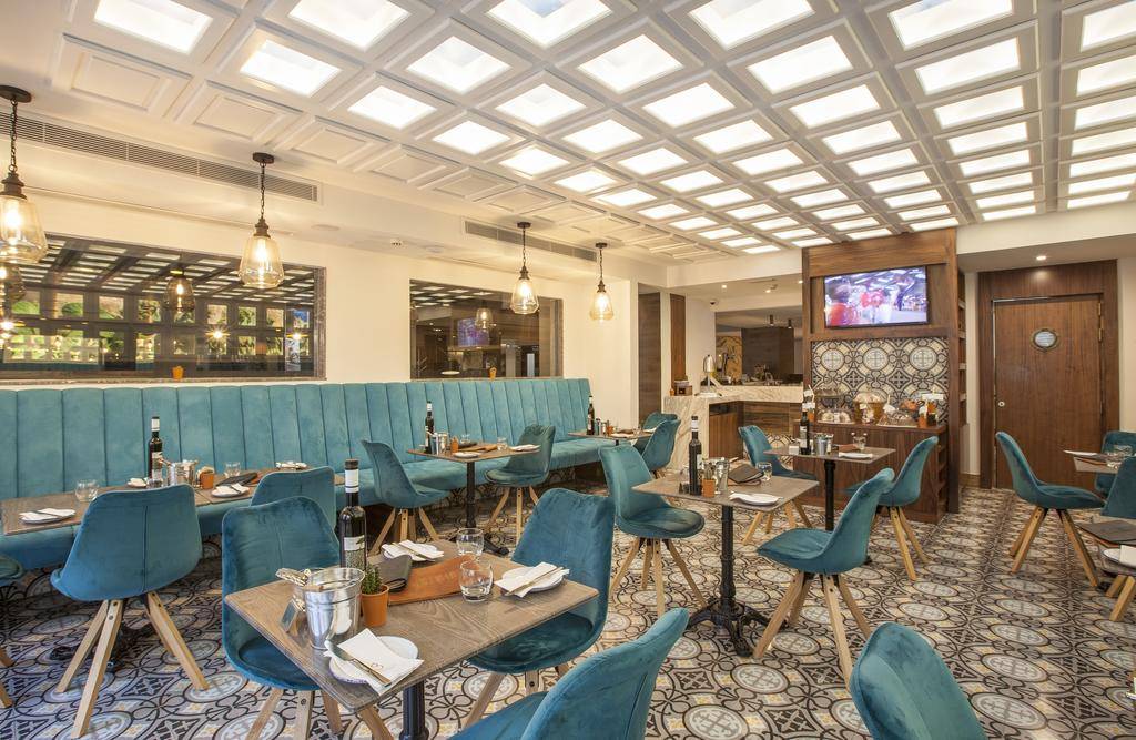 SOLANA HOTEL AND SPA 4★