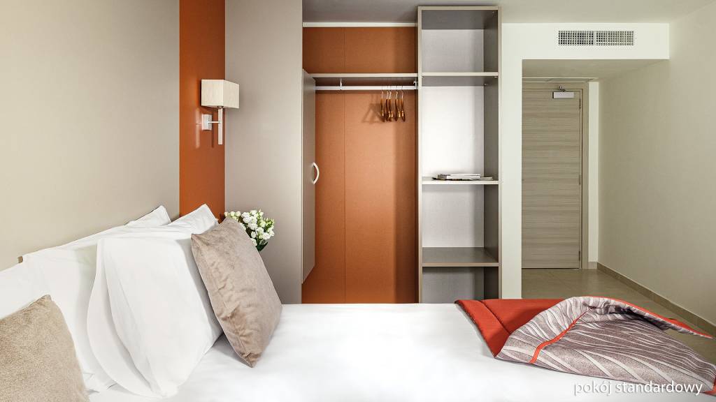 MAYFLOWER HOTEL 3★