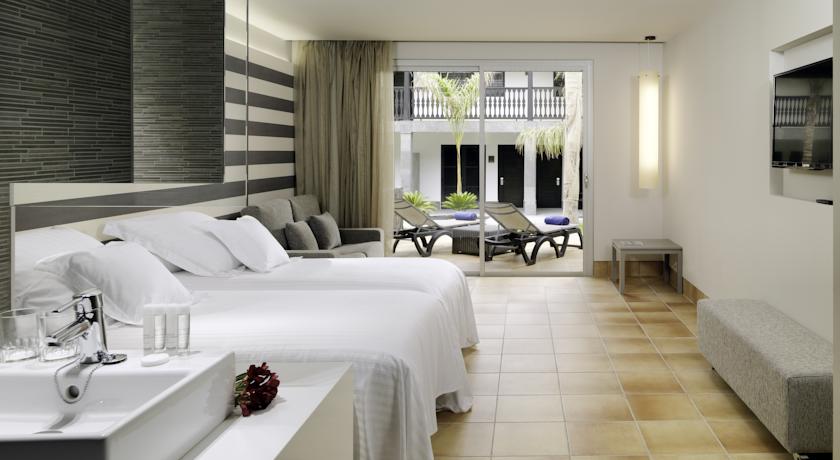 BARCELO CASTILLO BEACH RESORT 4 ★