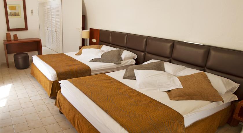 VIK SUITE HOTEL RISCO DEL GATO 4 ★