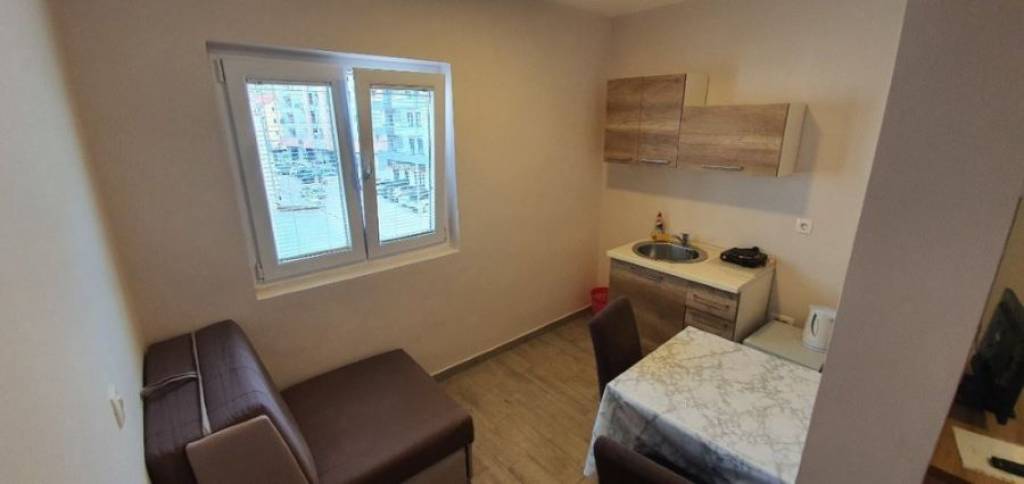 APARTMENTS JANA 3★