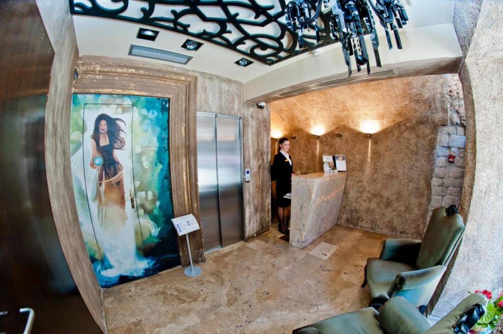 ASTORIA BOUTIQUE HOTEL (KOTOR) 4★