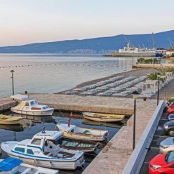 CARINE HOTEL DELFIN 4★