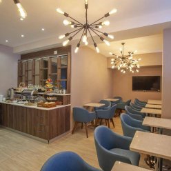 HOTEL TWELVE BY AYCON 4★