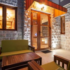 HOTEL TWELVE BY AYCON 4★