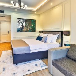 MOMENTUM BY AYCON BOUTIQUE HOTEL 4★