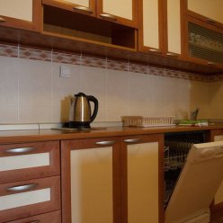 APARTMENTS SARA LUX 4★