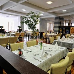 TARA (EX TARA SENTIDO) 4★