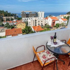 POD LOZOM ROOMS & APARTMENTS 3★