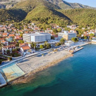 CARINE HOTEL DELFIN 4★ 