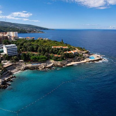 HOTEL RADISSON RESORT RUZA VJETROVA 4★