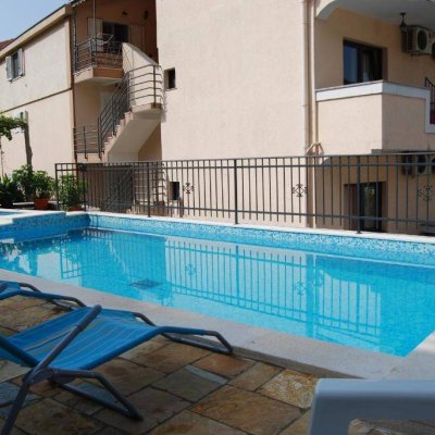 SRZENTIC APARTMENTI 3★