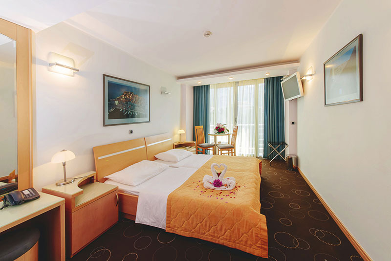 MONTENEGRO BEACH 4★