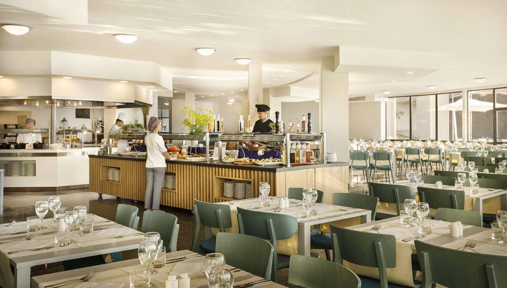 REMISENS HOTEL ALBATROS 4★