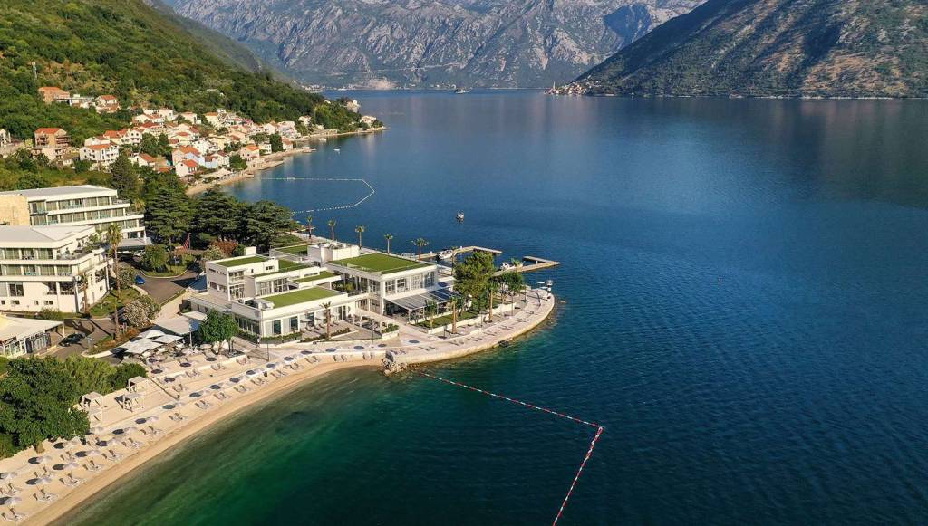 BLUE KOTOR BAY PREMIUM SPA RESORT 5★