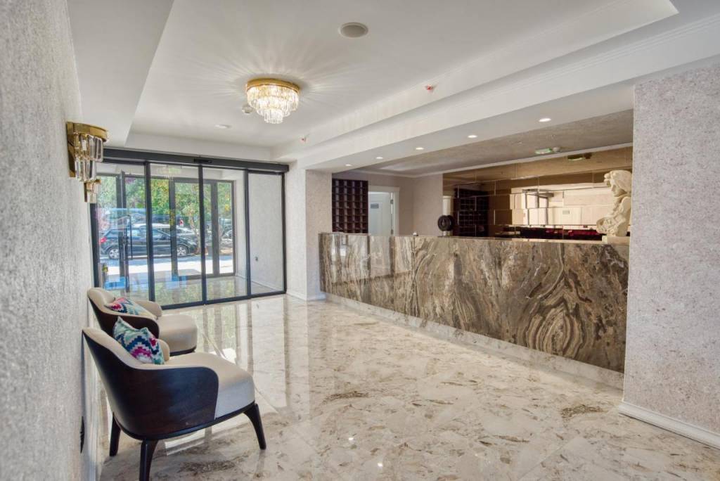 MONTENEGRINA HOTEL & SPA 4★