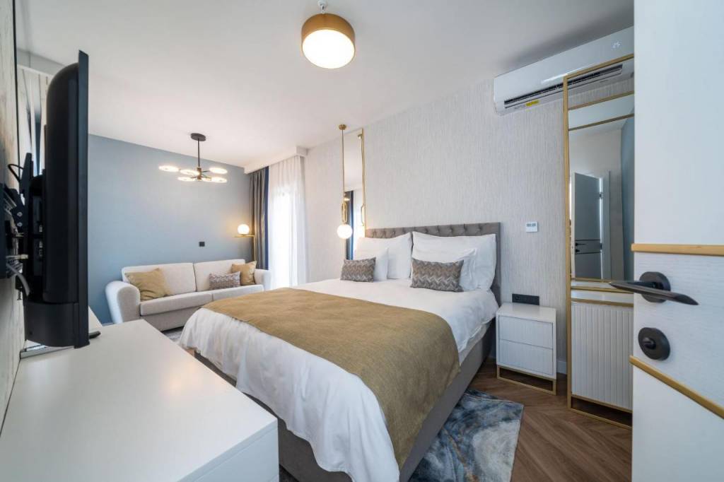 HOTEL MILLENNIUM 4★-_