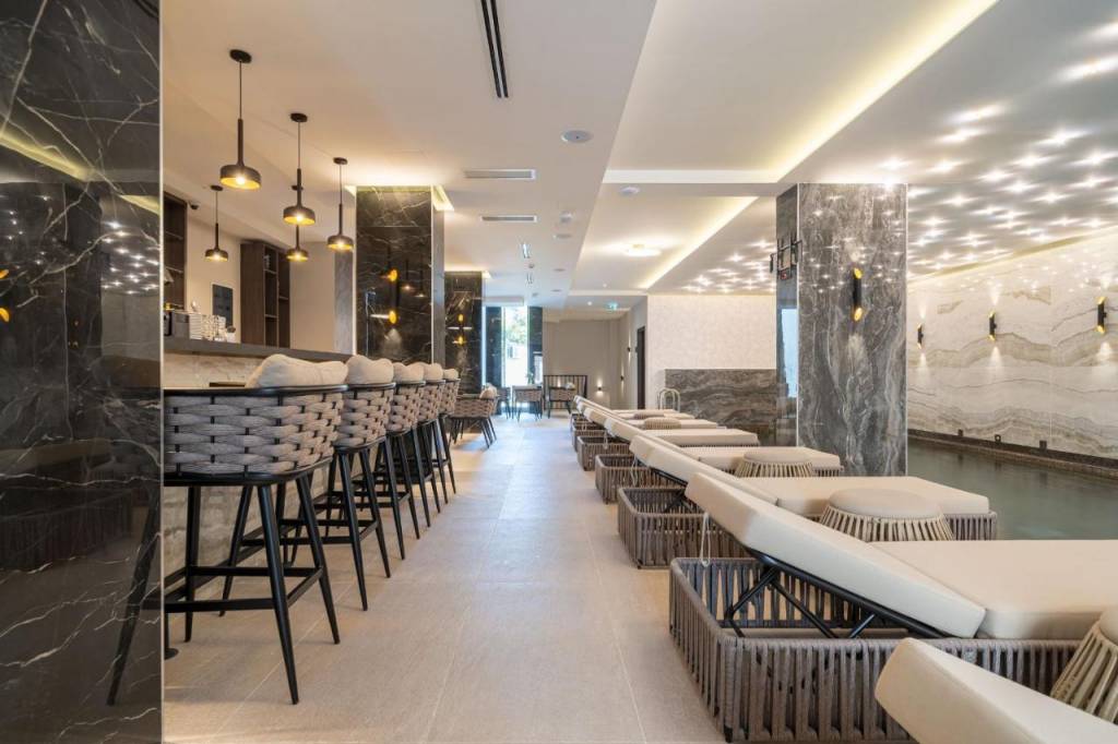 HOTEL MILLENNIUM 4★-_