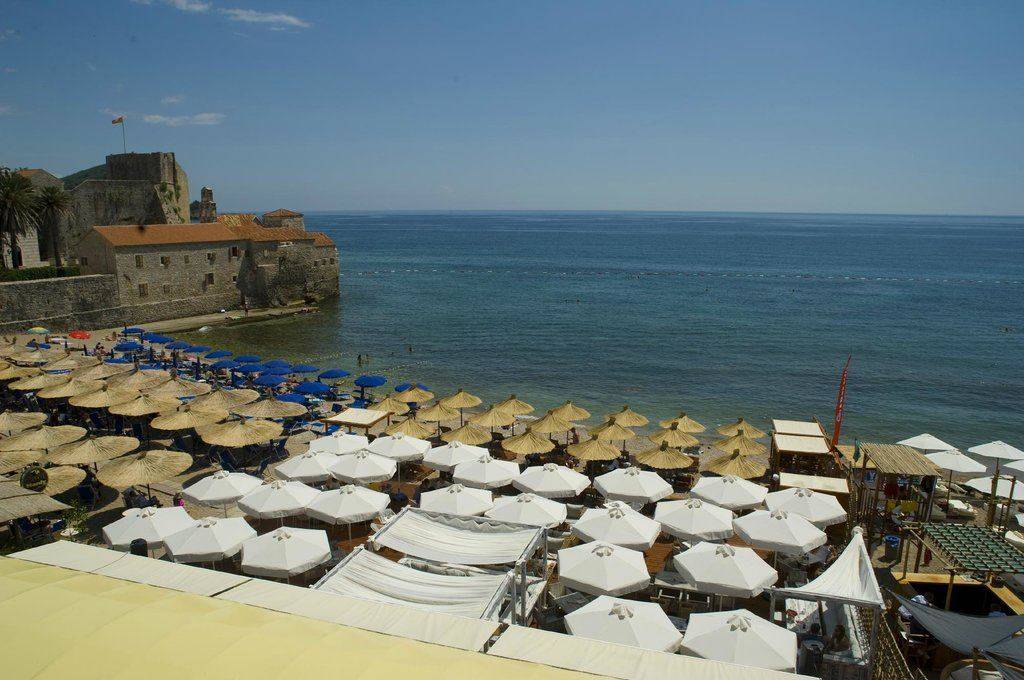 BOUTIQUE HOTEL ASTORIA 4★