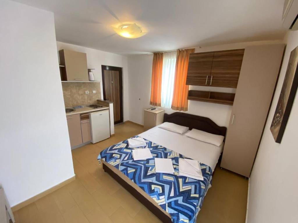 APARTMENTS AZZURO 4★-_