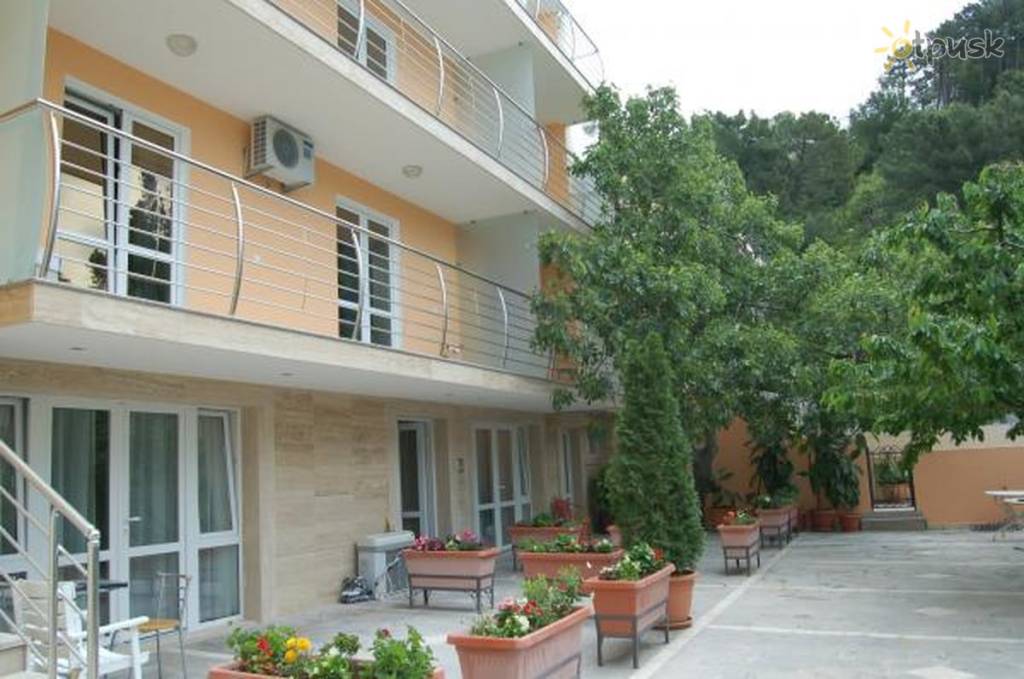 APARTMENTS SARA LUX 4★