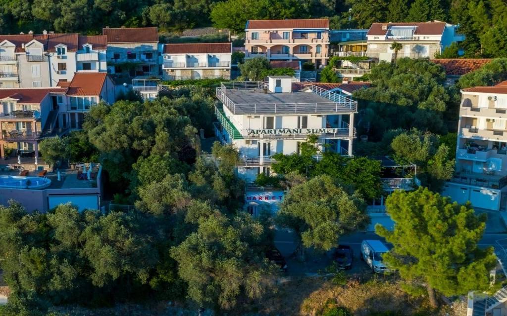 APARTMENTS SUMET 3★-_