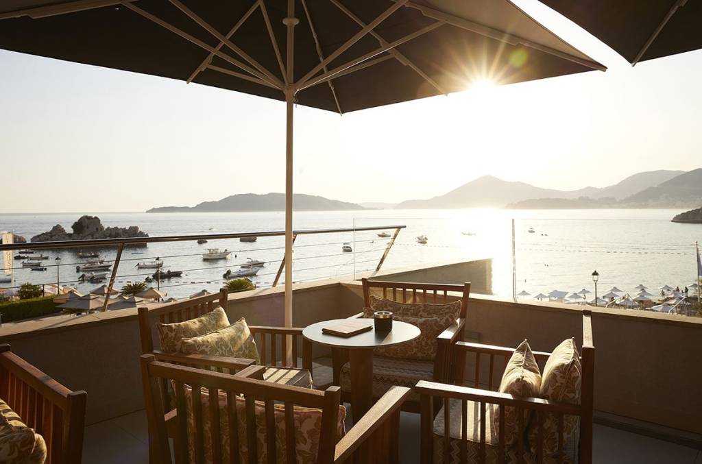 MAESTRAL RESORT & CASINO 5★