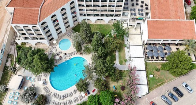 Viesnīcas skats Ēģiptē, Hurgada ar baseinu