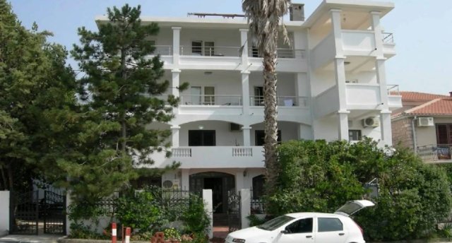 APARTMENTS PETKOVIC (EX. VILLA OBALA) 3★