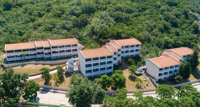PEARL BEACH HOTEL & RESORT 4★