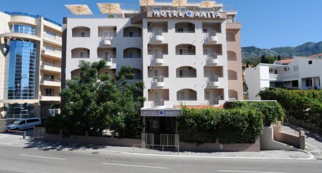 ANITA HOTEL 3★