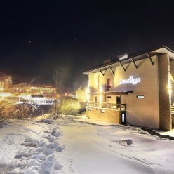 Good Aura Hotel 4★