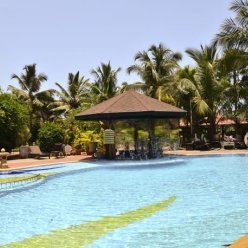 JOECONS BEACH RESORT 3★