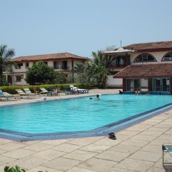 COLONIA JOSE MENINO RESORT 2★