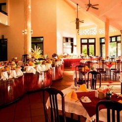 GOLDEN COAST RESORT & SPA 4★