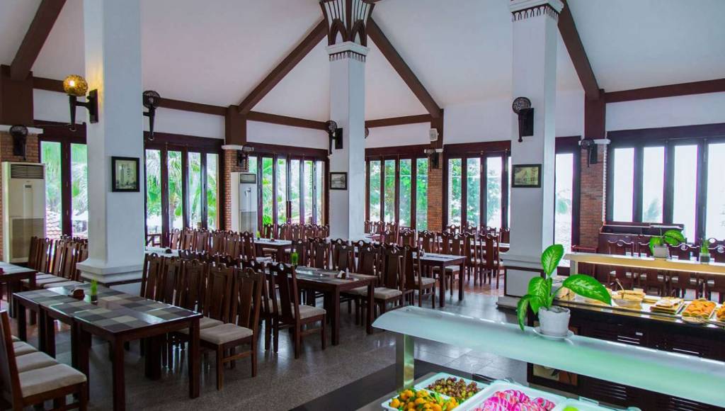 SEA LION BEACH RESORT & SPA - HAM TIEN 4★