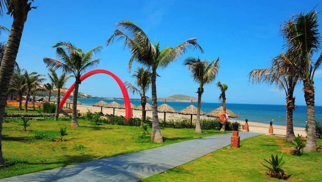 SANDUNES BEACH RESORT & SPA 4★