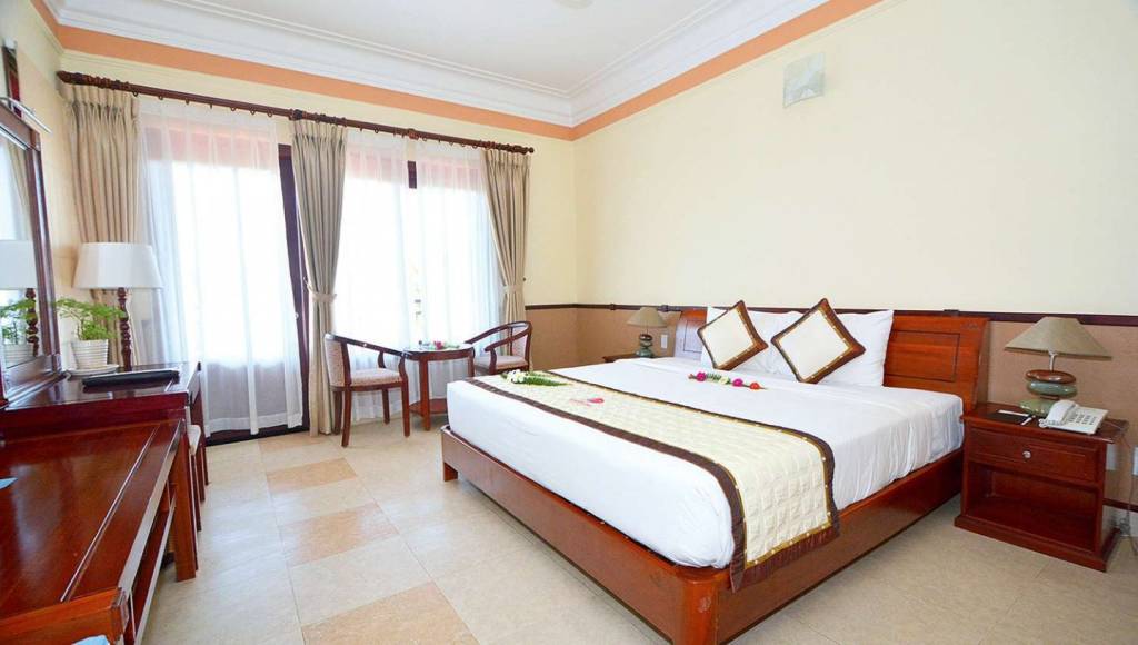 GOLDEN COAST RESORT & SPA 4★